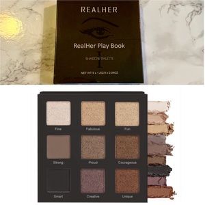 RealHer Play Book Shadow Palette I